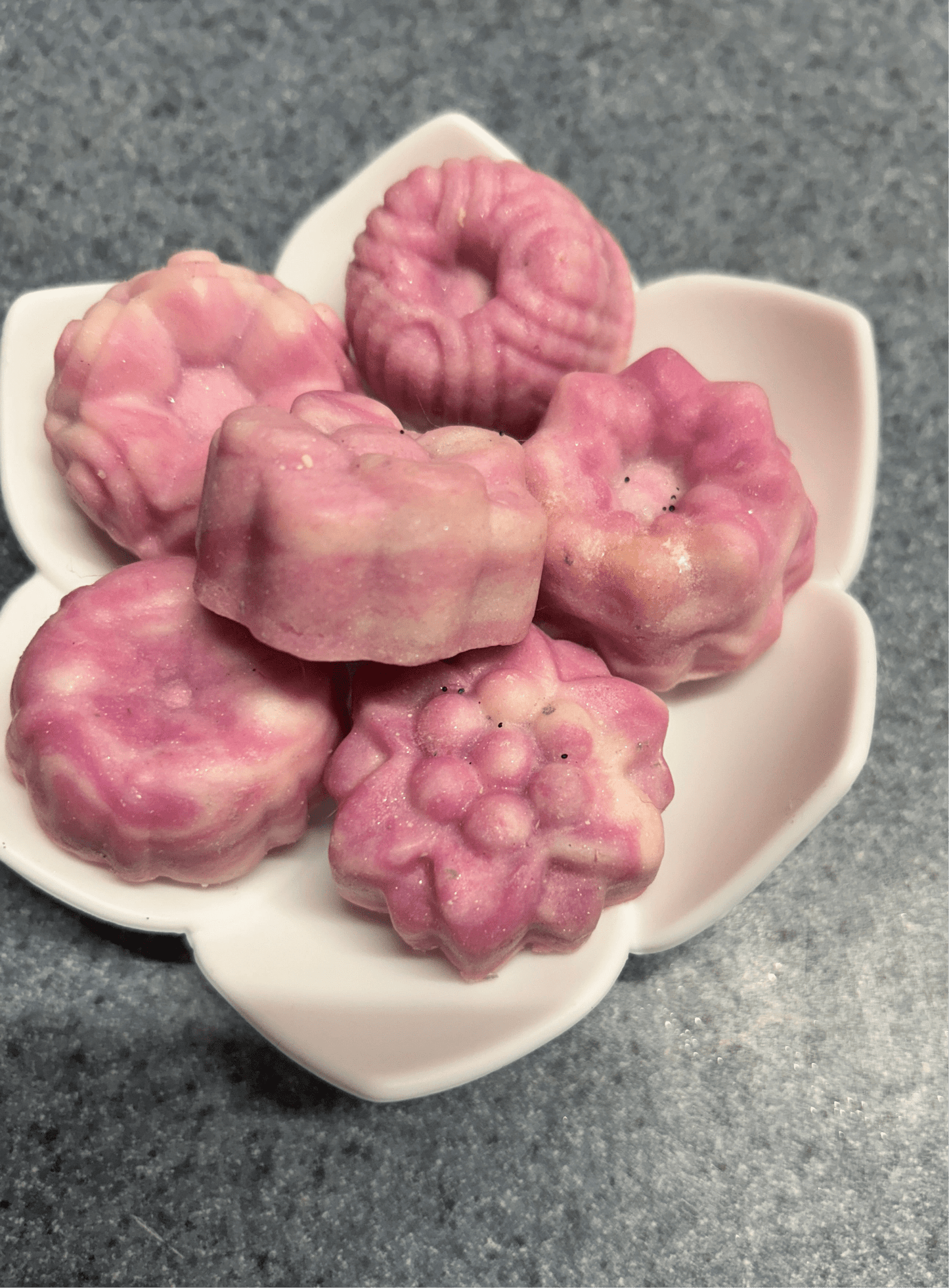 Lotus shaped soap dish with small soaps - Butter Me Bliss LLC