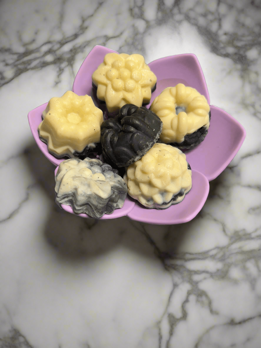 Lotus shaped soap dish with small soaps - Butter Me Bliss LLC