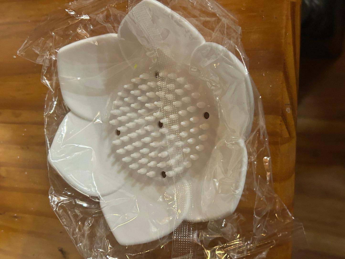 Lotus shower steamer and silicone soap tray self draining - Butter Me Bliss LLC