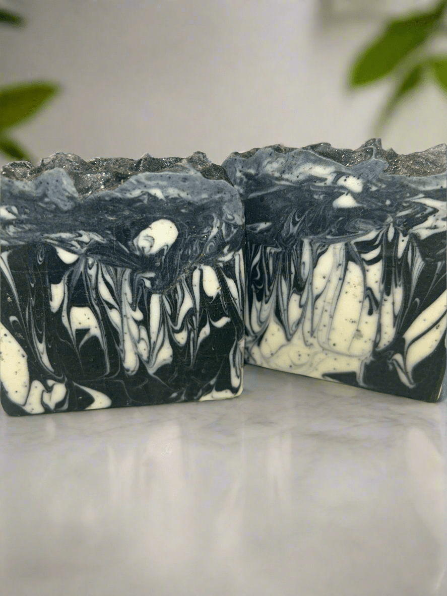 LG. Black and White Bar - Butter Me Bliss LLC