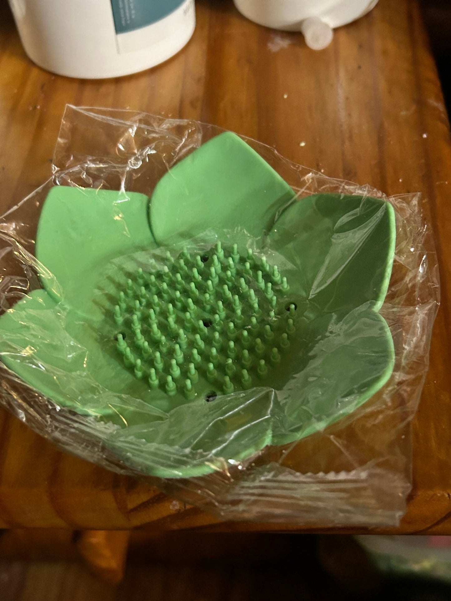 Lotus shower steamer and silicone soap tray self draining - Butter Me Bliss LLC