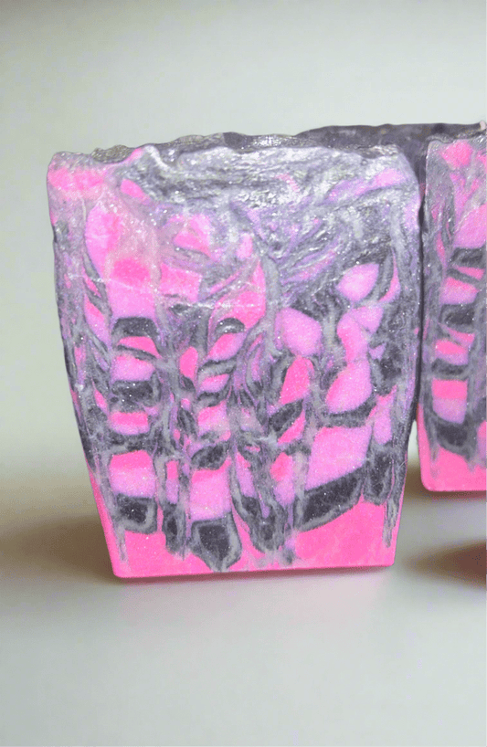 Activated charcoal & clay - Butter Me Bliss LLC